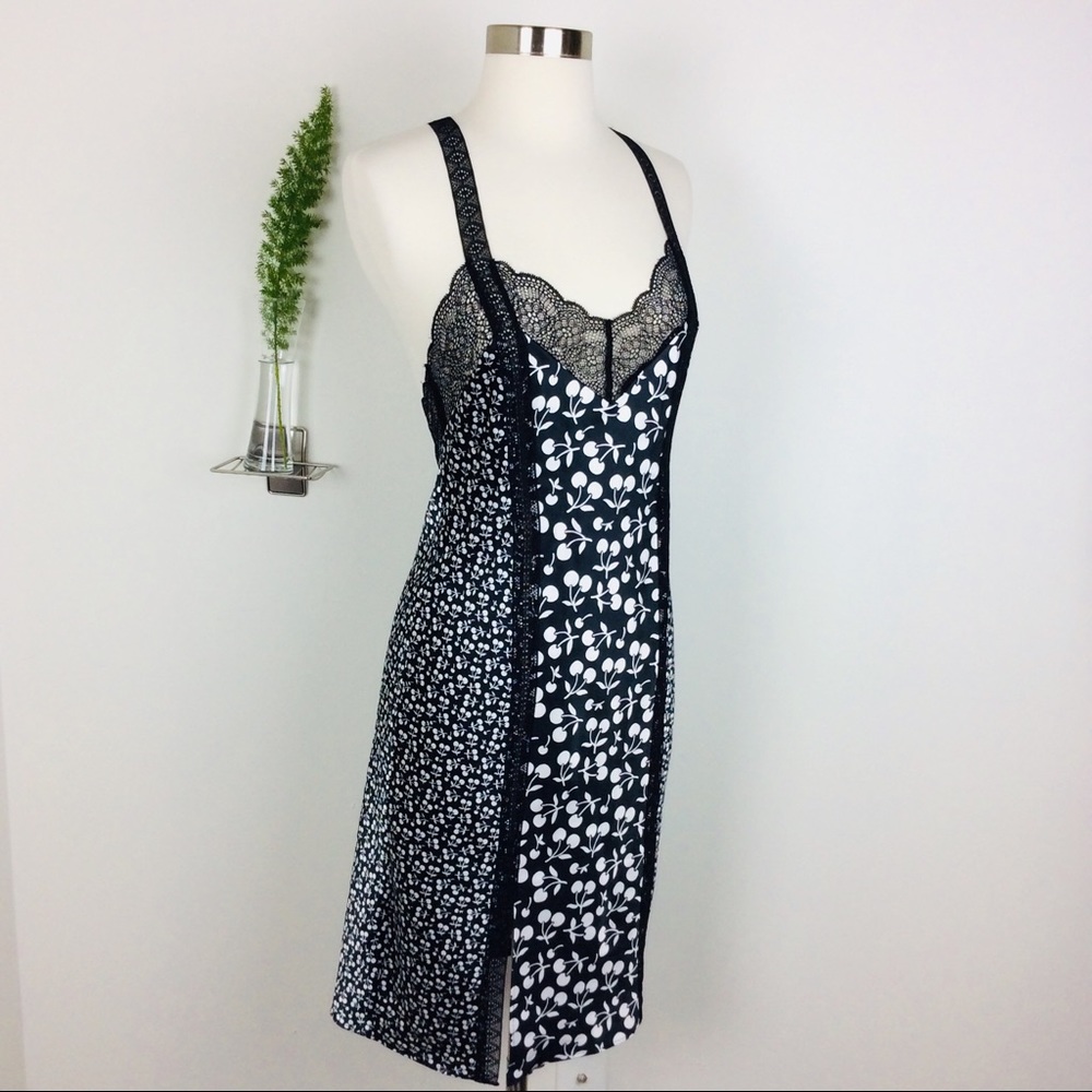 Victoria’s Secret White Black Lacey Negligee (S)